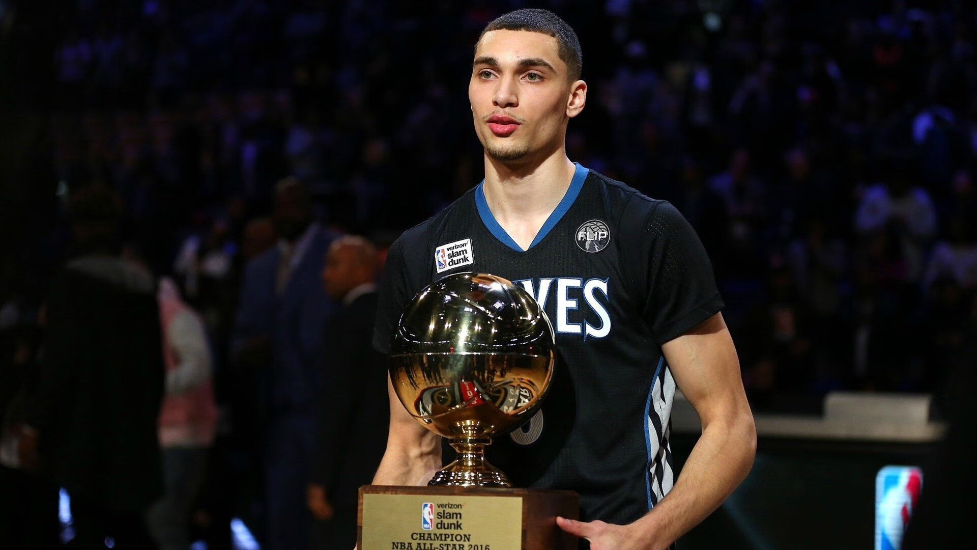 乐鱼中国官网-【VAR在棒球中的首次应用】裁判判决的“黑科技”效果如何？，r.b.i棒球